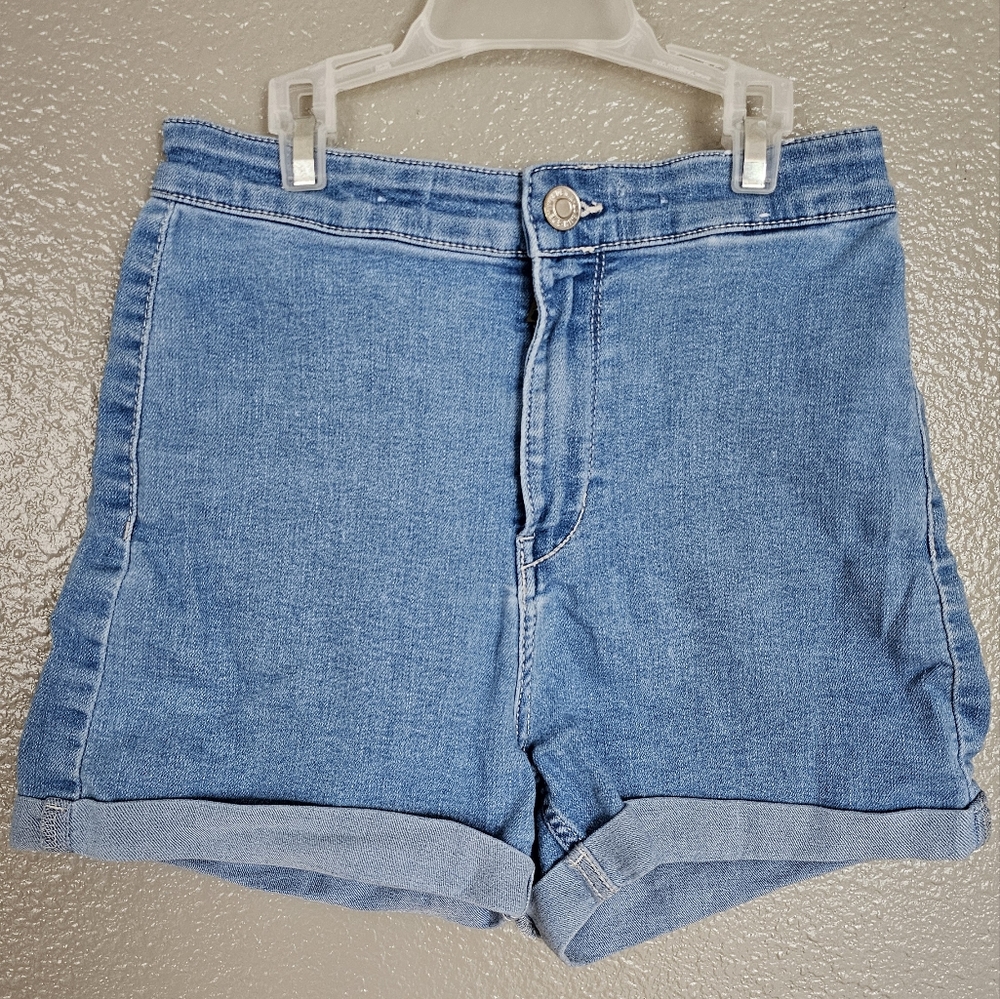 H&M high waist STRETCH jean shorts